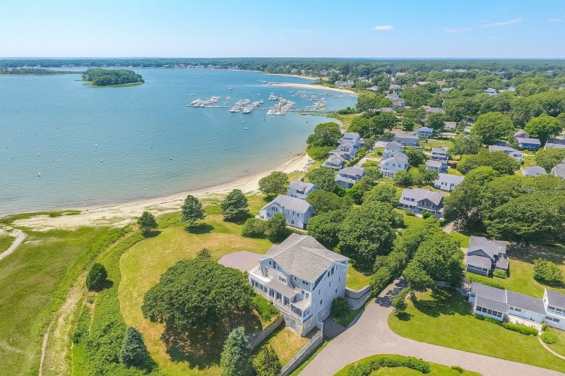 Best Bathroom Remodeling pros in Mashpee, MA