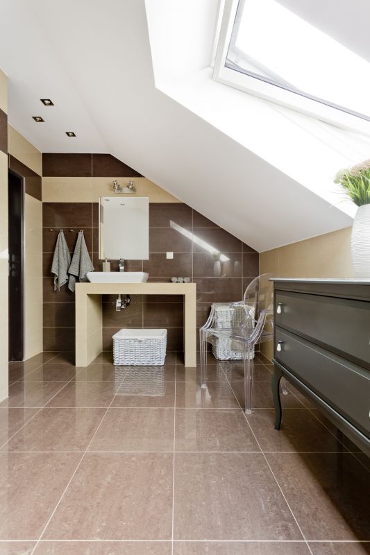 Bathroom with Recessed Lighting